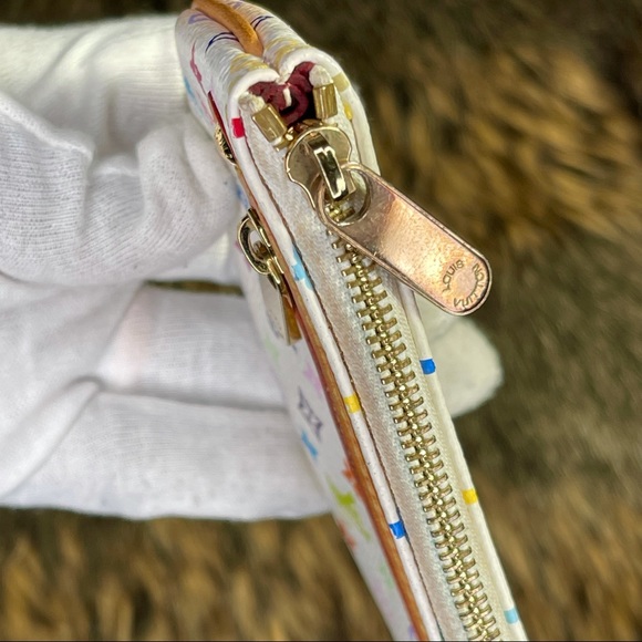 LOUIS VUITTON Multicolore Monogram Pochette Accessories - Picture 5 of 13